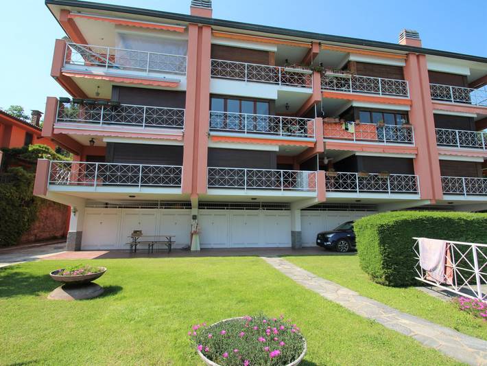 Ferienwohnung für 5 Personen, mit Garten und Seeblick sowie Balkon, mit Haustier in Lago Maggiore (Lombardei) - 2
