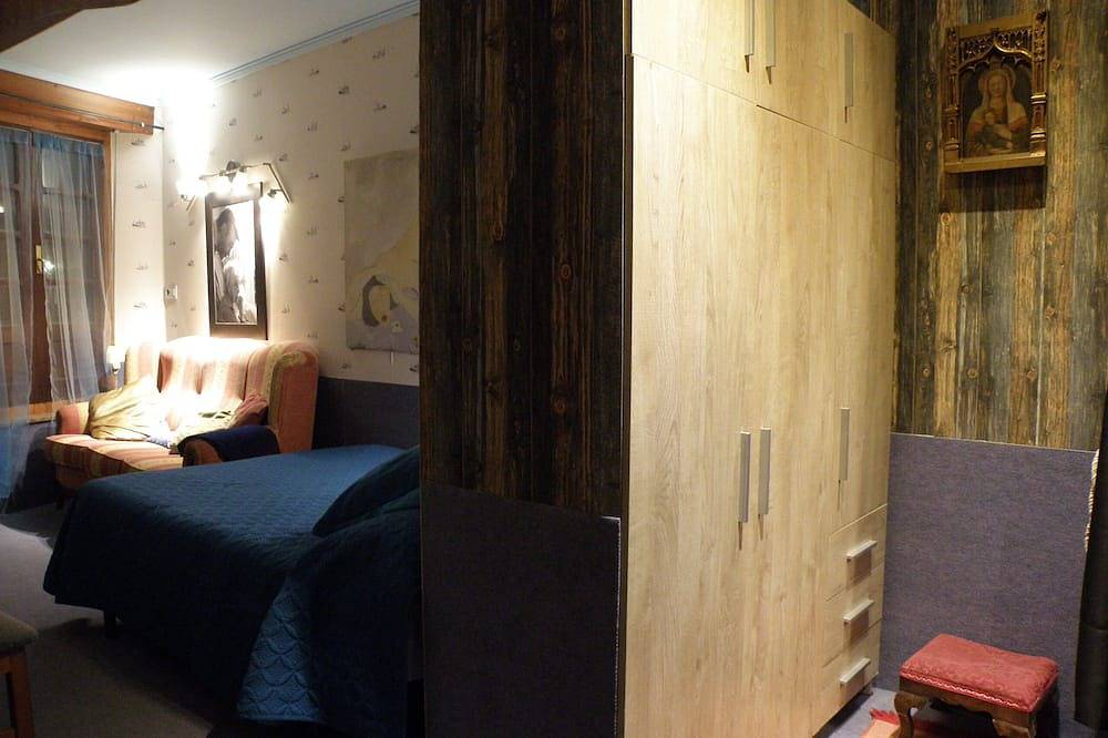 Apartamento entero, Piso La Nana Del Mar sobre el puerto viejo de Cudillero in Cudillero, Costa Verde