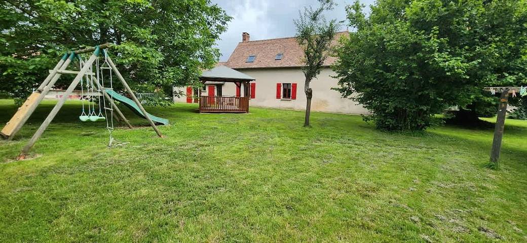Maison de vacances pour 10 personnes avec jardin in Coulonges (Vienne), Vienne (France)