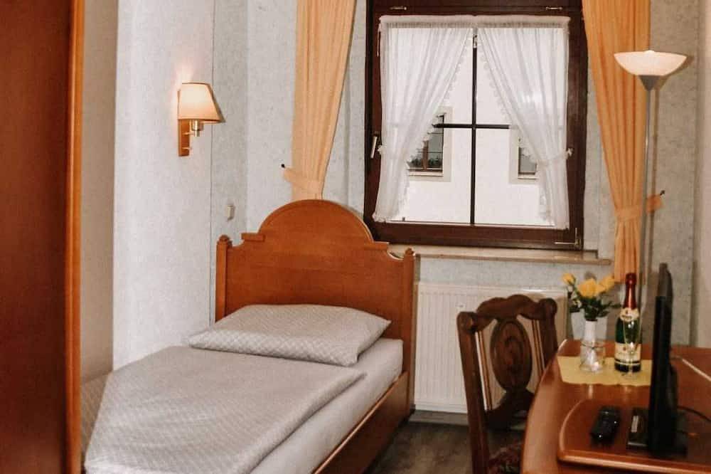 Einzelzimmer ohne Aufbettung 2 - Pensionsgasthof Deutsches Haus in Torgau, Nordsachsen