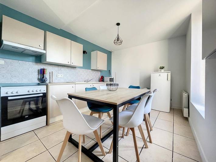 Gîte pour 5 personnes, avec jardin et terrasse, animaux acceptés à Saint-Rambert-d'Albon - 2