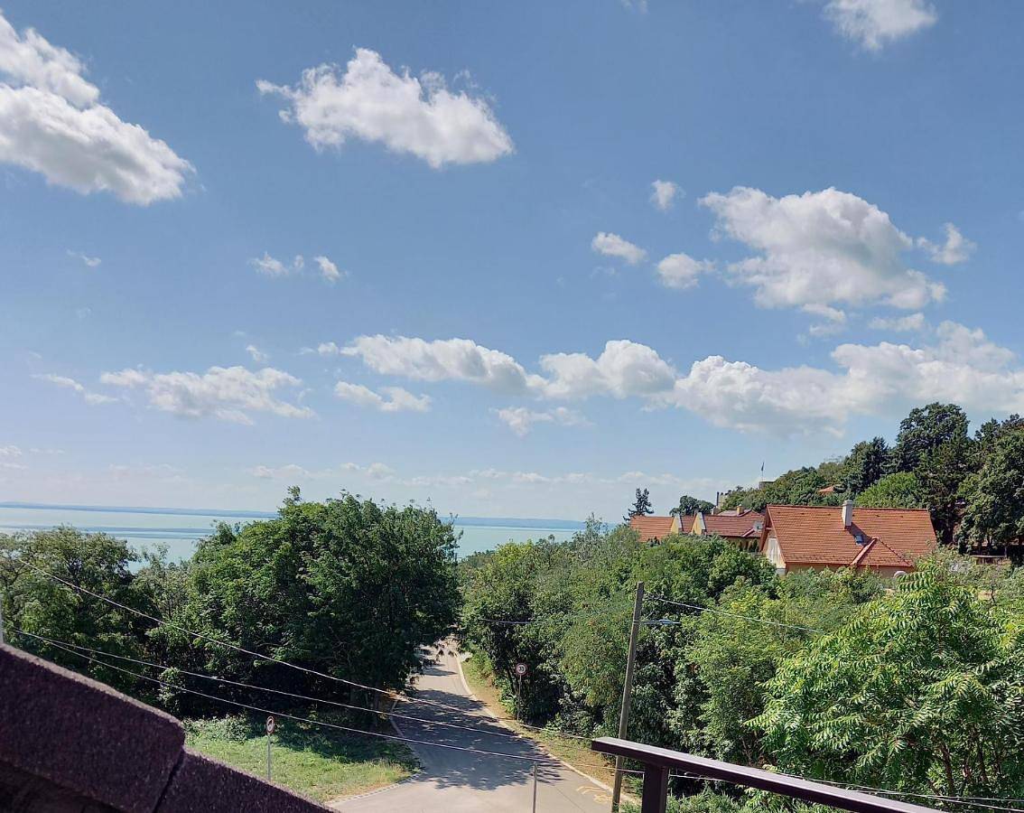 Ganze Wohnung, Malibu Apartment Balaton North in Balatonalmadi, Plattensee nordufer