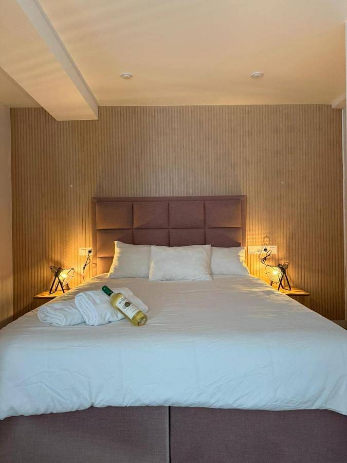 Aparthotel para 2 personas, con terraza y vistas - 1