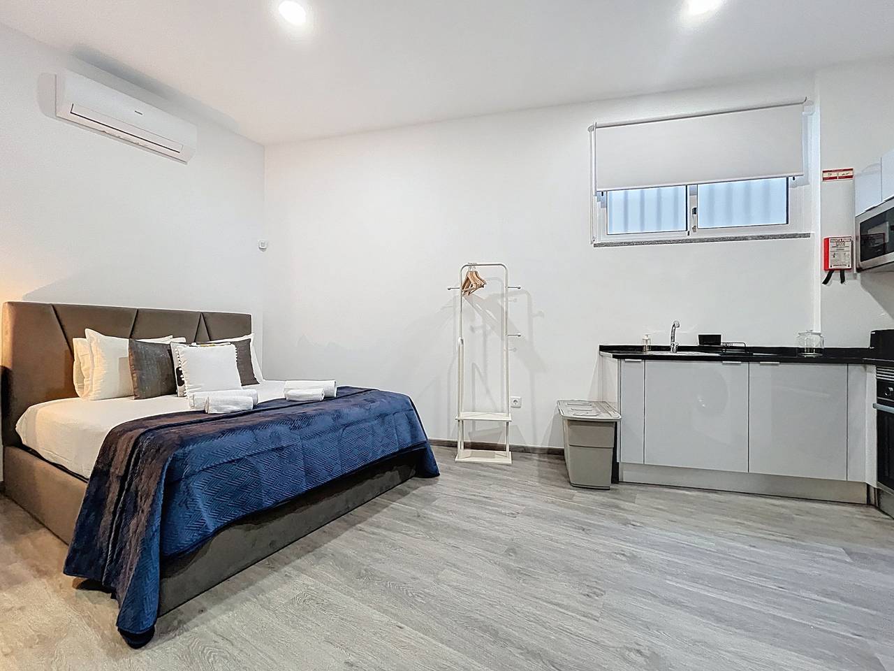 Apartamento inteiro, Santa Cruz Studio 3 in Santa Cruz (Madeira), Madeira