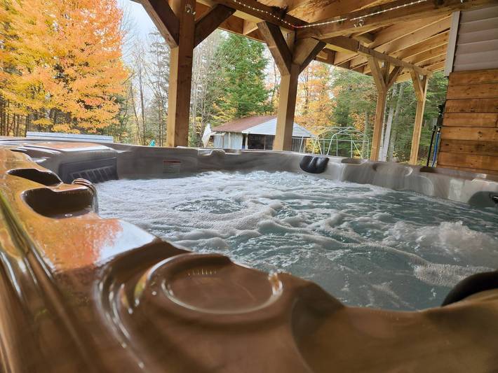 Refugio relajante con chimenea y spa in Quebec