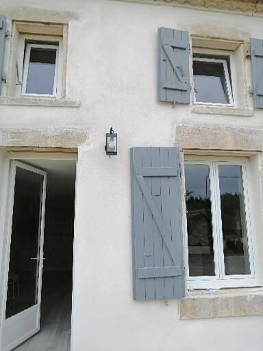 Gîte pour 5 personnes, avec terrasse dans Thorigny-sur-le-Mignon