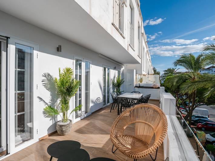 Entire apartment, Casa Lily in Marbella West, Marbella