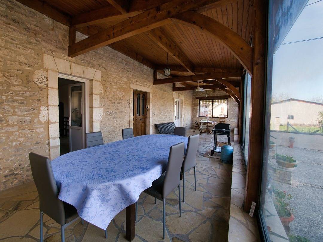 Maison du Pont de la Roussie in Cazoulès, Périgord Noir
