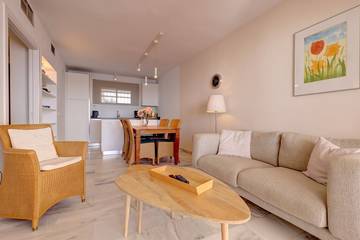 Apartment for 4 People in Estepona, Costa del Sol, Photo 2
