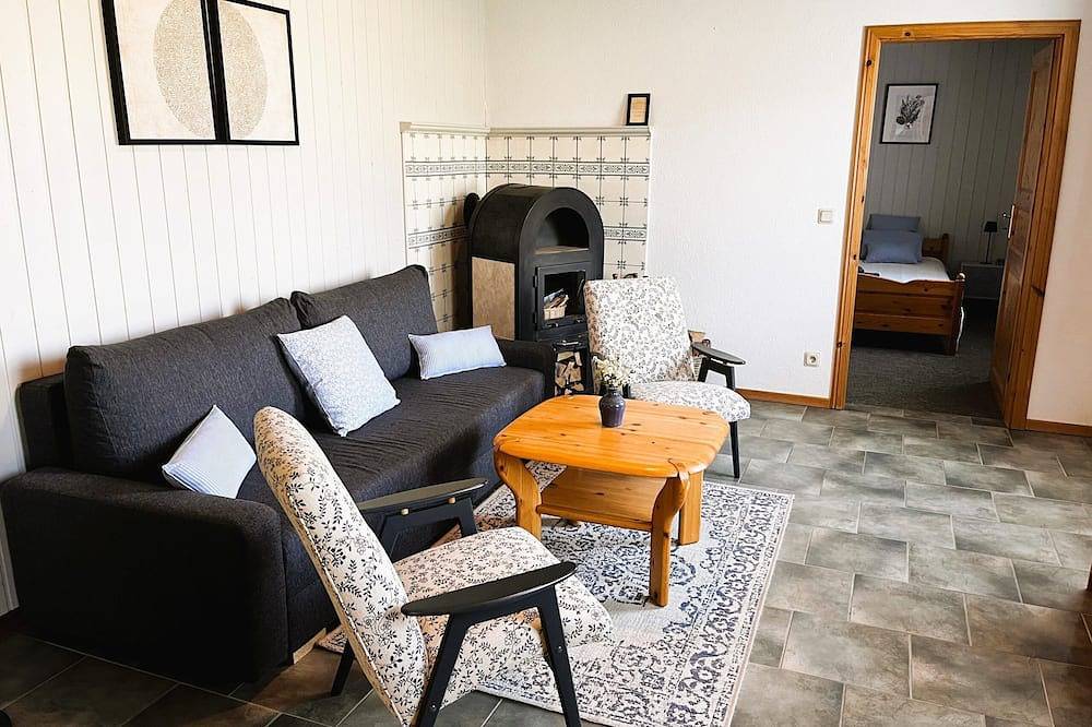 Ganze Wohnung, Ferienwohnung 1 - Ferienhof Rätzsee in Wustrow (Mecklenburgische Seenplatte), Mecklenburg-Strelitz