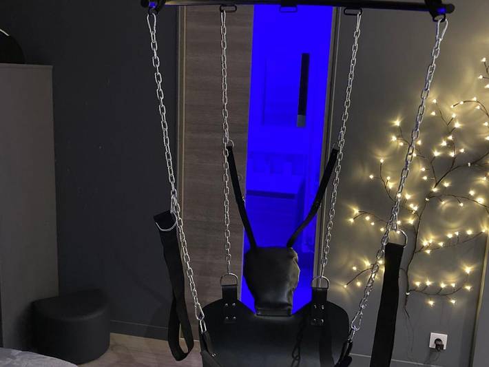 Gîte pour 2 personnes, avec terrasse ainsi que piscine et jardin dans Lac de la Cavayère - 3