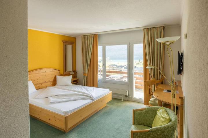 Hôtel pour 3 personnes, avec balcon et vue à Brienz - 4