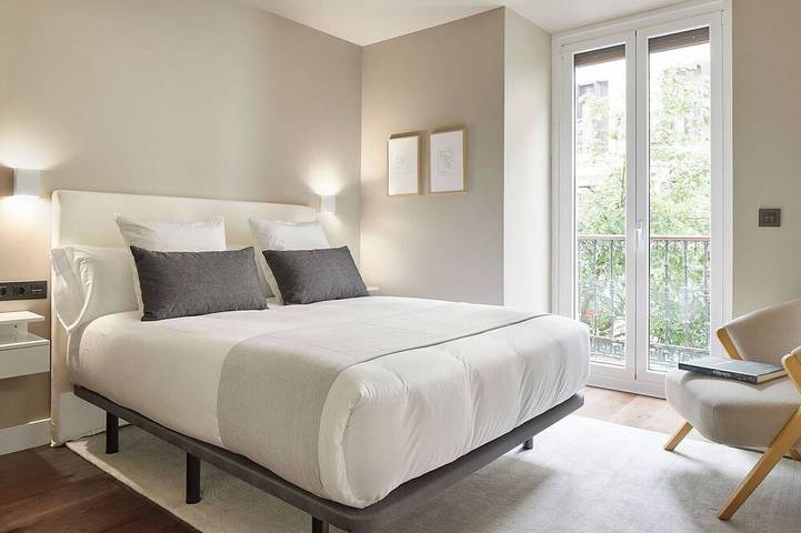 Entire apartment, Elkano in Kontxa hondartza - Playa de la Concha (San Sebastian), San Sebastian