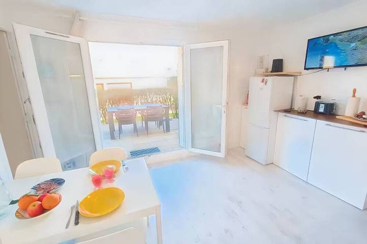 Location de vacances pour 5 personnes, avec terrasse, animaux acceptés à Merville-Franceville-Plage