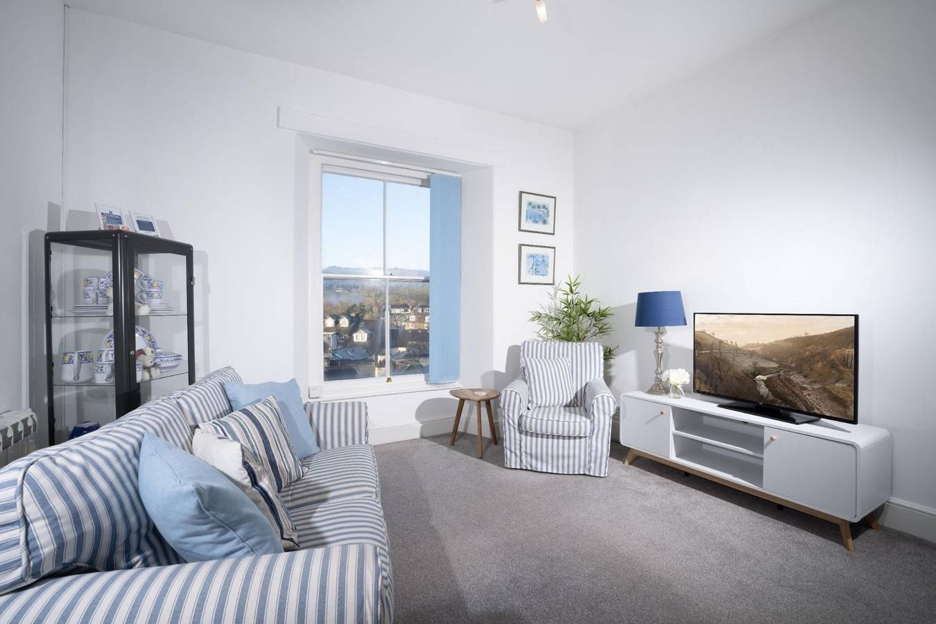 Entire apartment, Charming Apartment with Parking  by Letmestay in Ambleside, Lake District