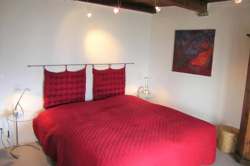 Charmantes Rustico mit Geschichte und Weitblick in Lavertezzo, Tessiner Alpen