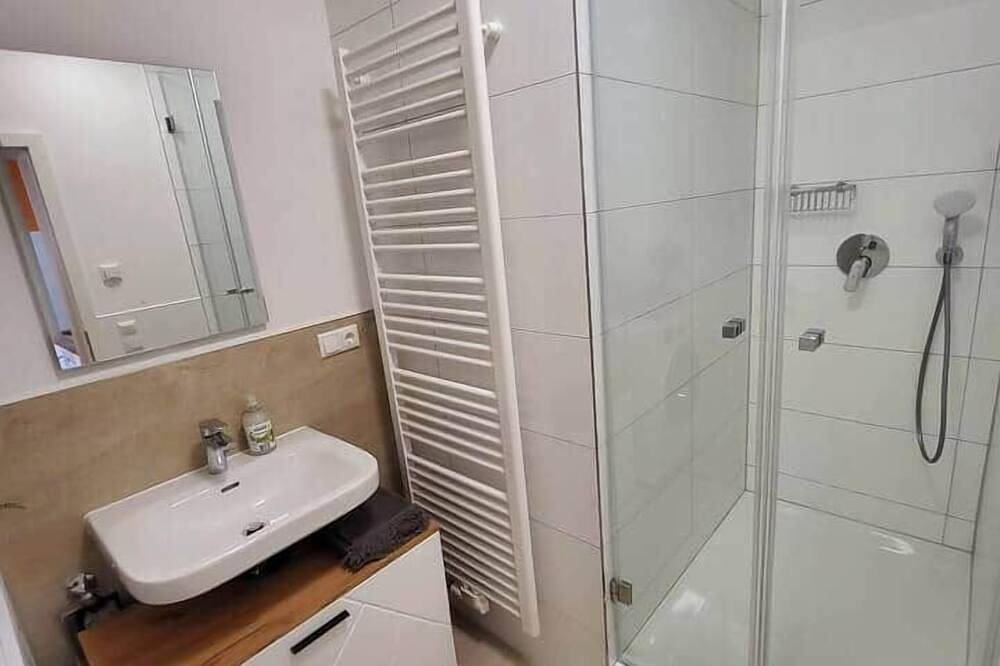 Ganze Wohnung, 2-Zimmer Wohnung 2 - Apartments am Schloss in Oberschleißheim, Oberbayern