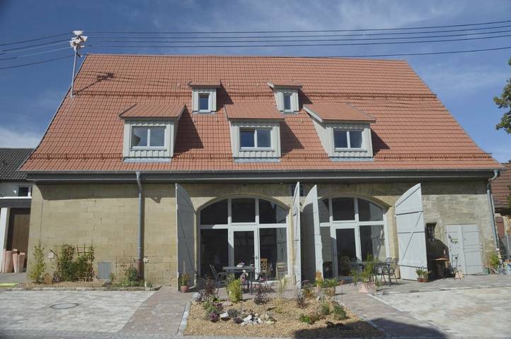 Ferienwohnung für 9 Personen, mit Terrasse in Jagsthausen