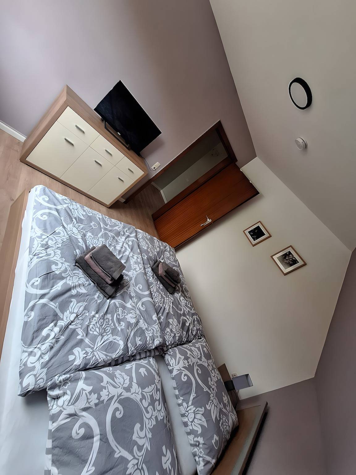 Ganze Wohnung, Ferienwohnung 'Enstipp' mit Balkon und Wlan in Krempermoor, Kreis Steinburg