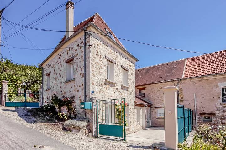 Maison de vacances pour 7 personnes, avec Terrasse ainsi que Jardin et Piscine à Condé-en-Brie