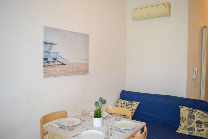 Gîte pour 2 personnes, avec piscine et balcon/terrasse à Pineto - 2