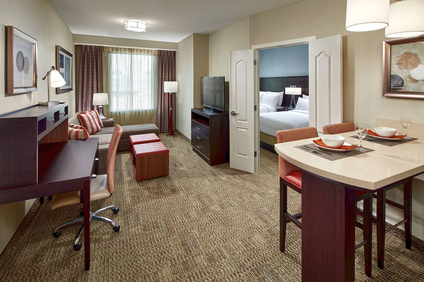 Staybridge Suites Anaheim At The Park in Disneyland California, Anaheim