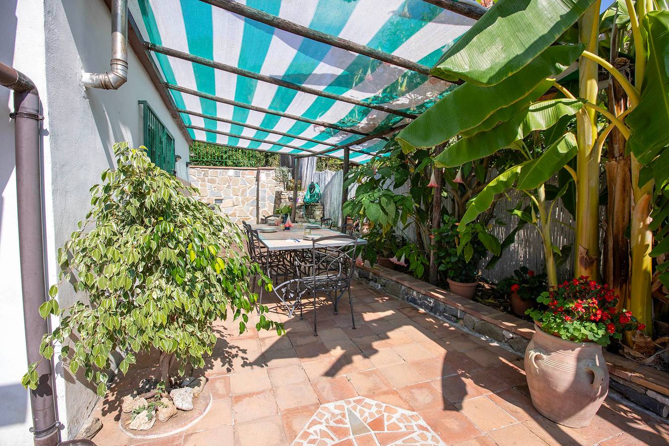 Casa vacanza per 3 persone con terrazza in Pisciotta, Cilento Coast