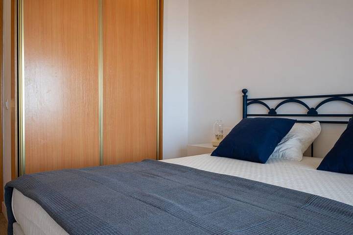Appartement entier, Appartement rénové face plage avec piscine in Platja de les Antines (Torredembarra), Creixell