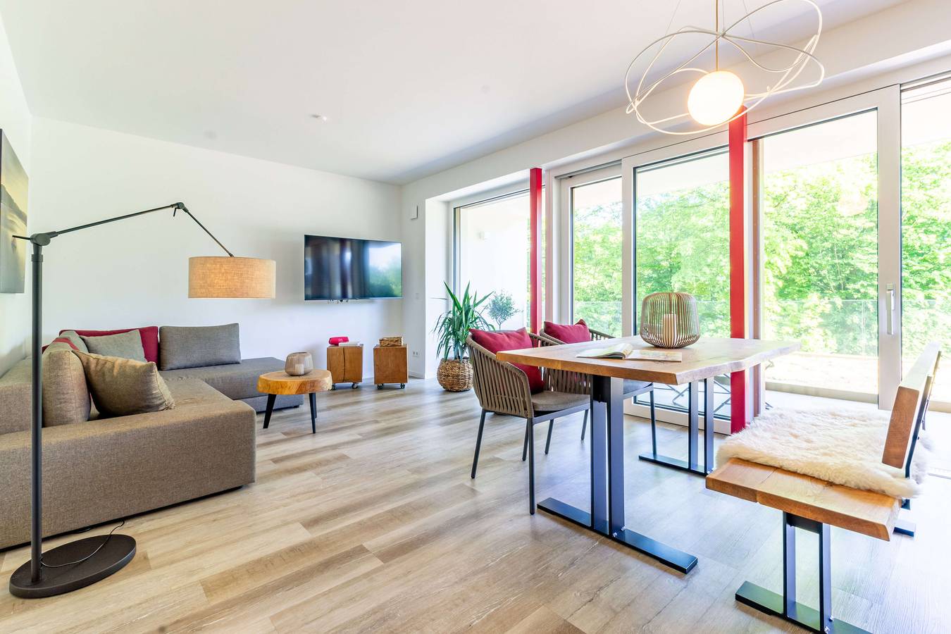 Ferienapartments Seepark Möhnesee - Ferienwohnung "Seeblick", 91qm, 2 Schlafräume, max 4 Personen in Körbecke, Möhnesee