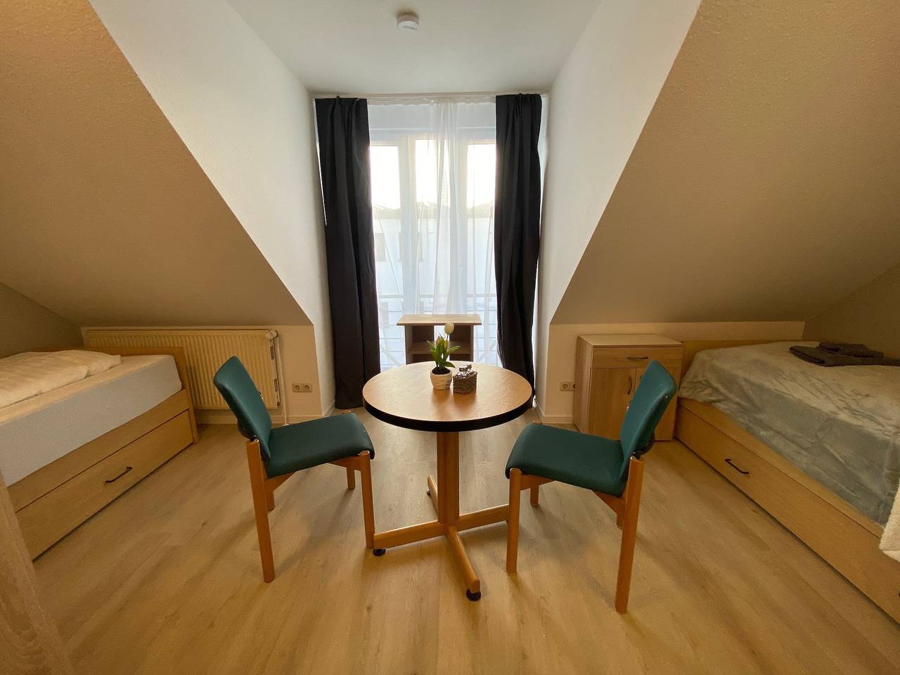 Geheel appartement, Appartement 'Zwei Betten Studio' met wifi in Lübeck (Stad), Lübeck