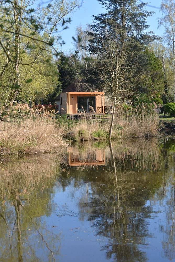 Gîte pour 2 personnes, avec vue sur le lac et jardin dans le Loir-et-Cher - 2