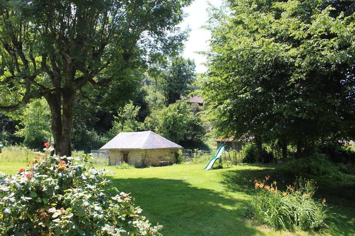 Maison d’hôte pour 7 personnes, avec jardin et vue dans l' Isère - 2