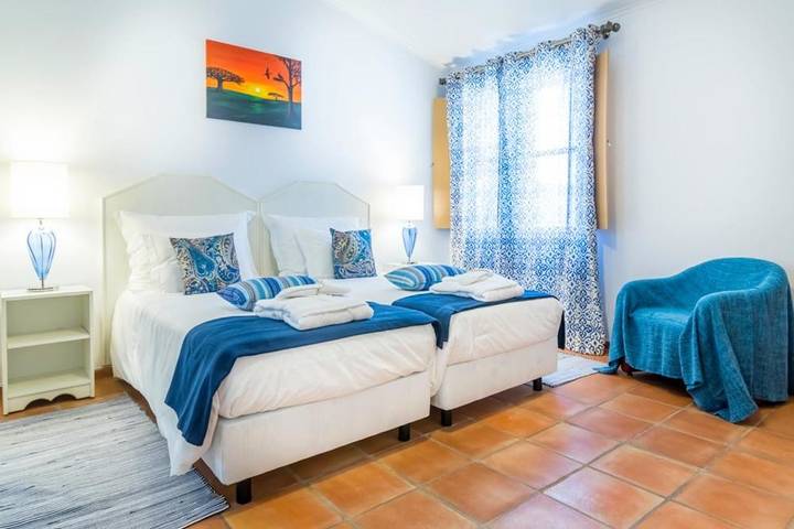Aluguel de quarto para 2 pessoas, com Terraço e Jardim em Castro Verde