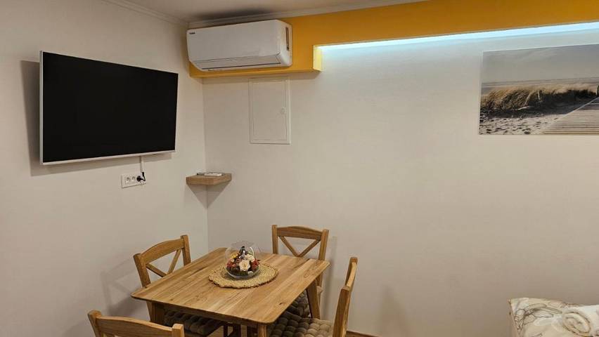 Ferienwohnung für 2 Personen, mit Terrasse und Ausblick in Mošćenice - 3