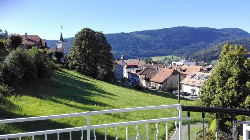 Location de vacances pour 10 personnes, avec jardin et vue à Sainte-Croix - 2