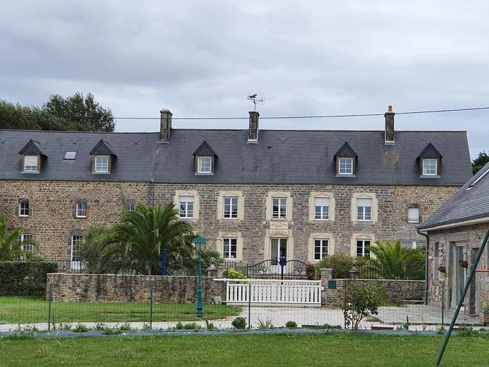 Chambre d’hôte pour 2 personnes, avec Terrasse ainsi que Jardin et Vue