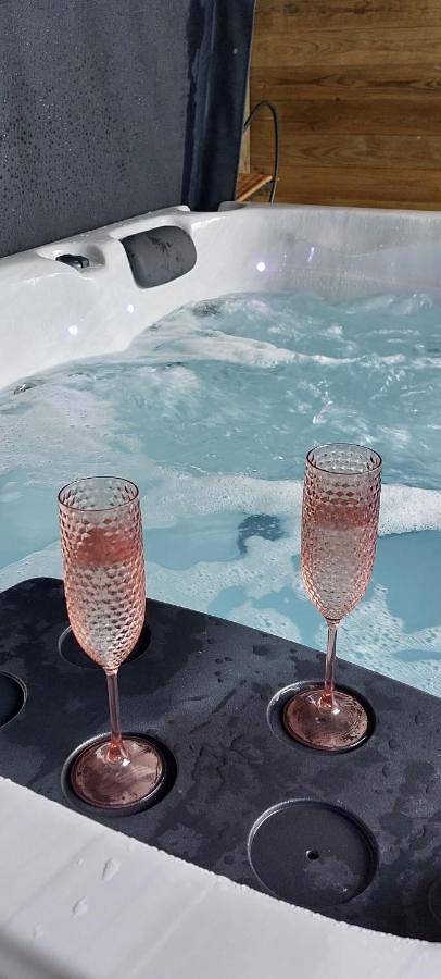 Location de vacances pour 2 personnes, avec terrasse et jacuzzi à Écueillé - 3