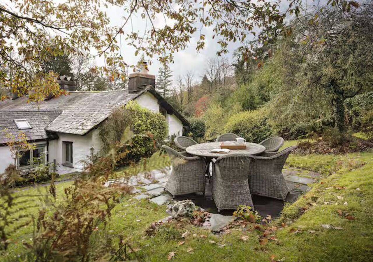 Poppy Cottage - Coniston - Pass the Keys in Lake District