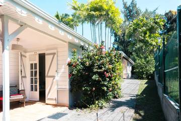 Bungalow pour 2 personnes, avec terrasse en Martinique