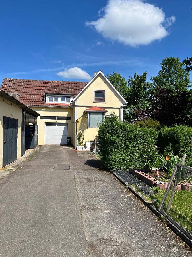 Ferienwohnung für 5 Personen, mit Terrasse und Garten in Eberstadt