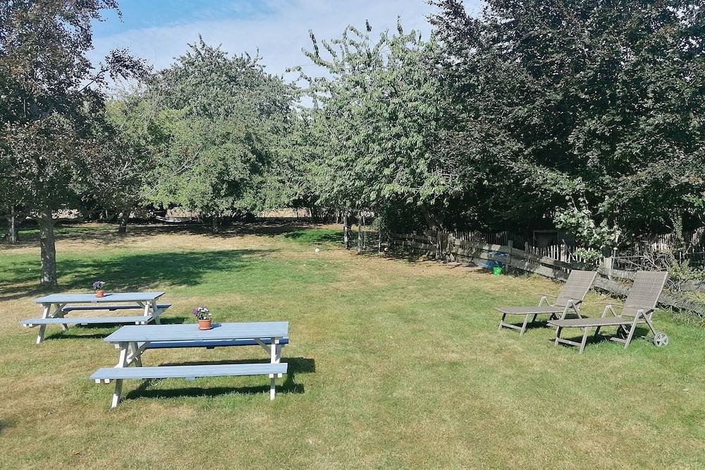 Ganze Wohnung, Fewo2 - Erholsamer Familienurlaub in wunderschöner Küstenregion in Steinbergkirche, Schleswig-Flensburg