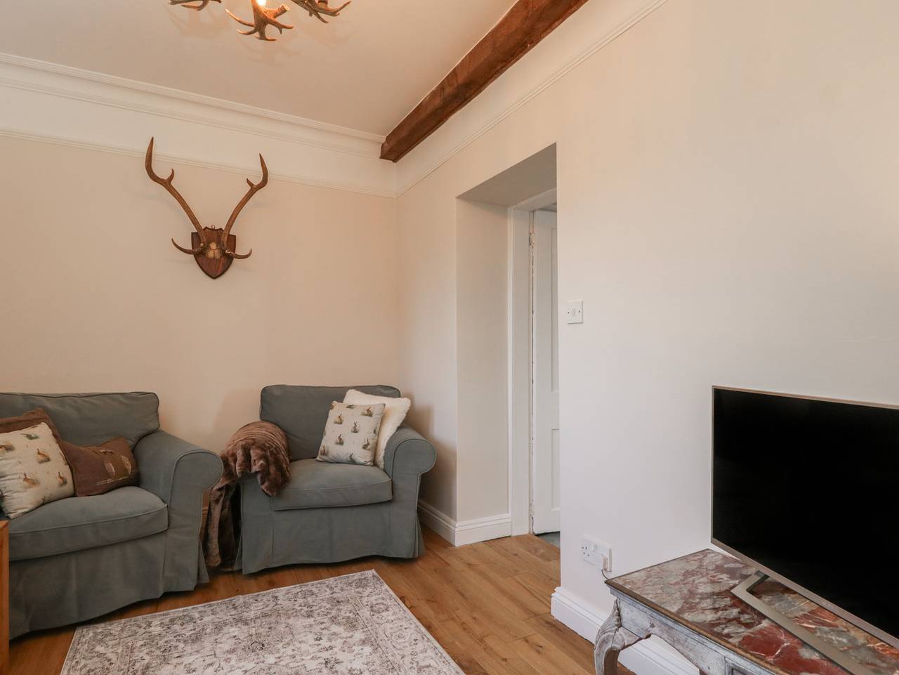 Maud Heath's Snug in Wiltshire