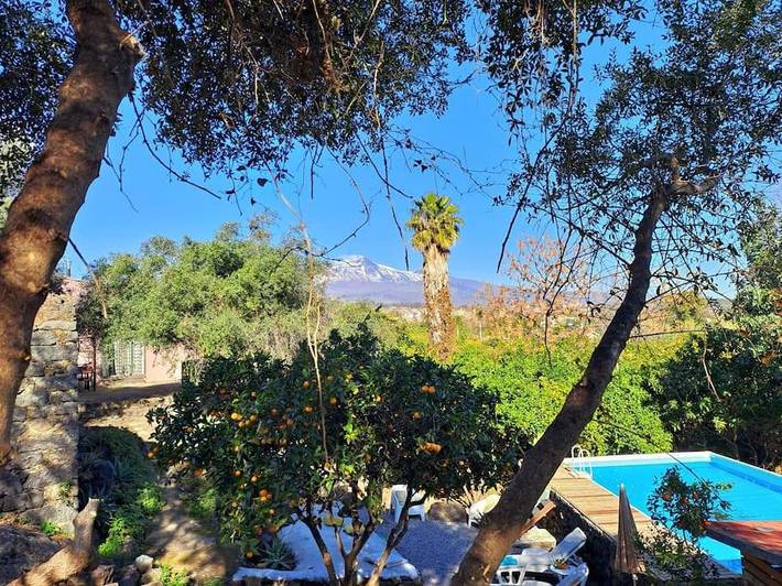 Casa vacanza per 8 persone, con terrazza e panorama nonché piscina e giardino - 1