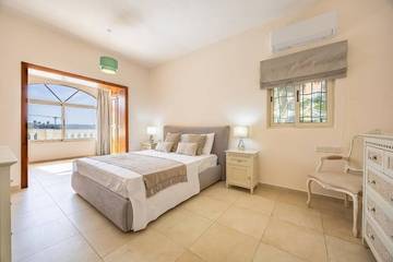 Villa for 8 People in il-Mellieha, Mellieha, Photo 1