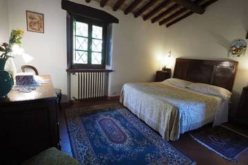 Villa for 7 People in San Gimignano, Siena Province, Photo 1