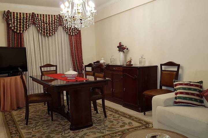 Casa de férias para 5 pessoas, com jacuzzi em Amadora