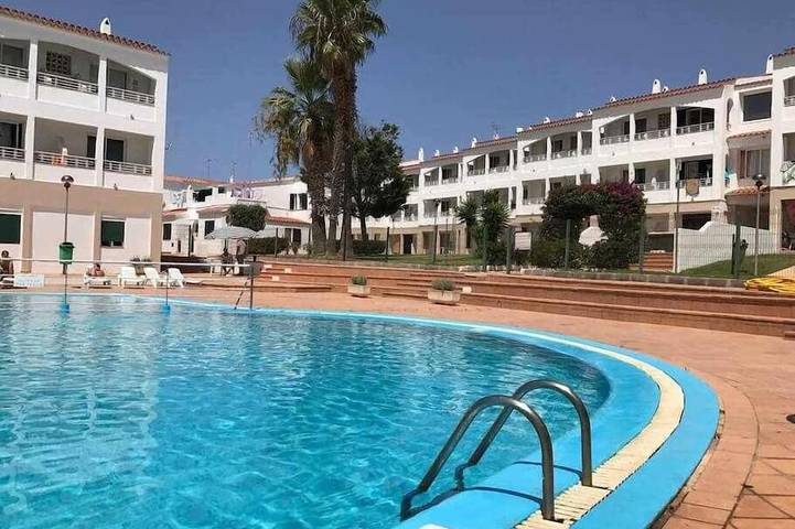 Apartamento de vacaciones para 5 personas, con balcón y piscina - 1