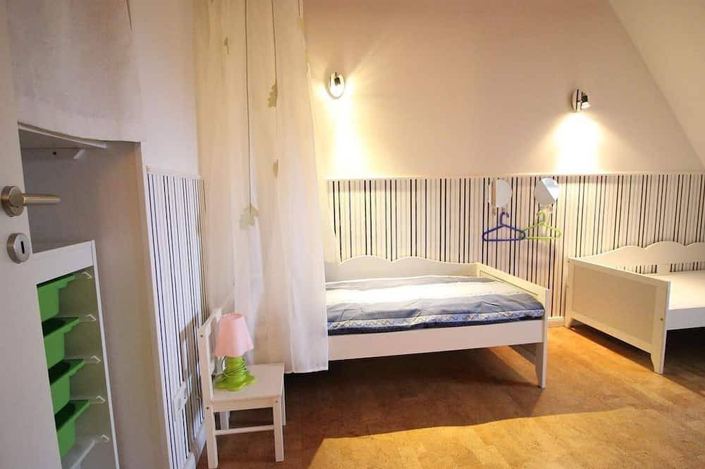 Ganze Wohnung, Appartement 1 - Ferienwohnung unter Reet in Westerhever, Eiderstedt