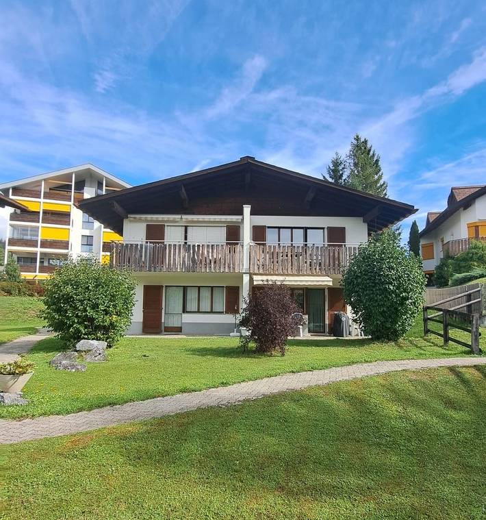Entire holiday apartment, Casa Anita - 2 room apartment in Laax Dorf, Laax