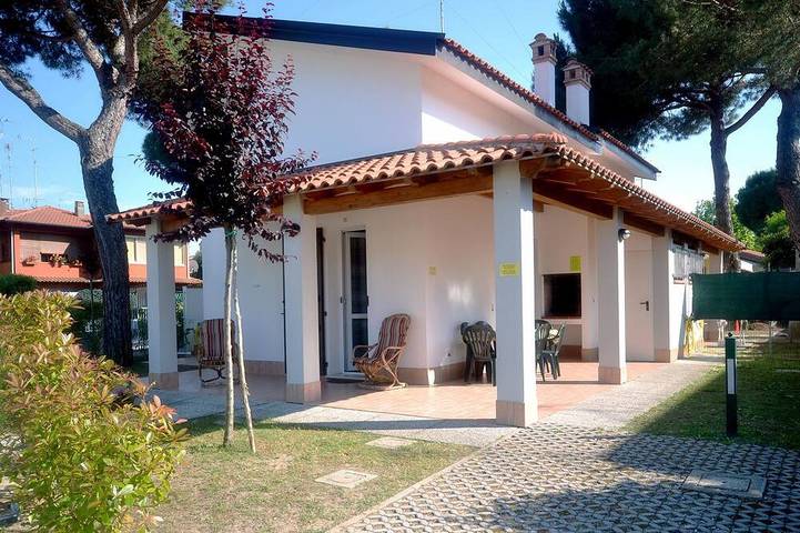 Vacation rental for 7 people, with Terrace and Yard in Emilia-Romagna